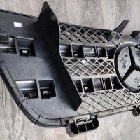 Продавам елементи от решетка за Мерцедес Mercedes GL450 GL350. , снимка 6 - Части - 43883981