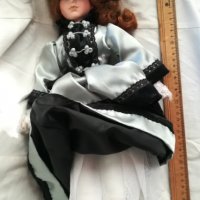 порцелан кукла Бел Епоха поставка, снимка 3 - Колекции - 27405171