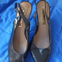 Лачени обувки 40-41, снимка 1 - Дамски обувки на ток - 37440042