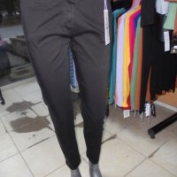 черни панталони с размери S,M, снимка 2 - Панталони - 38727040