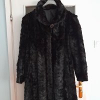 Кожено палто от нутрия, 48, снимка 1 - Палта, манта - 38022933