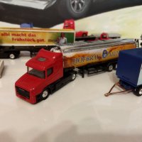 Малки камиончета , снимка 10 - Колекции - 43340657