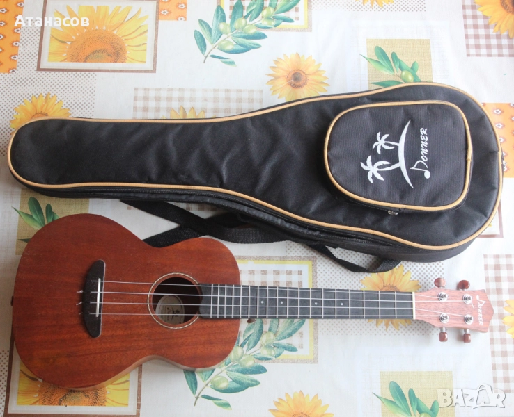 Укулеле Donner Ukulele Mahogany концертно, снимка 1