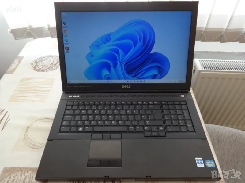 Работна станция Лаптоп Dell Precision M6700 17.3" i7-3520M 2.90GHz/RAM16GB/SSD240GB/Втори диск 500GB, снимка 1