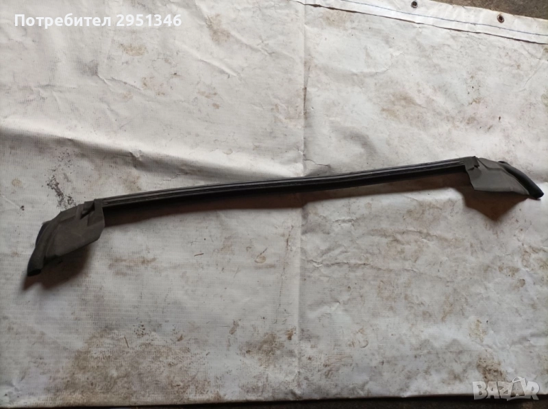 Уплътнение стъкло задна дясна врата Audi S5 F5 8W8839480, снимка 1