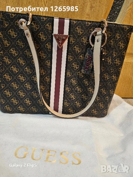 Чанта GUESS, снимка 1