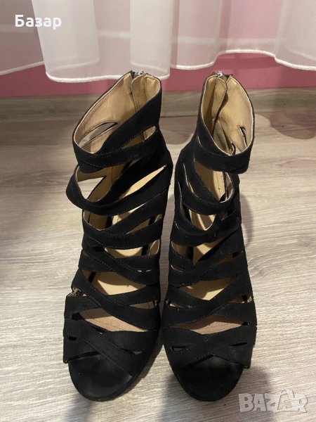Обувки на висок ток токчета H&M черни, снимка 1