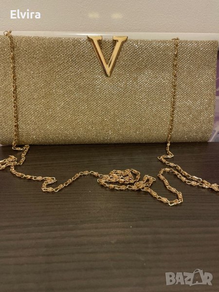 Дамска златиста парти чанта с дълга ефектна дръжка, снимка 1