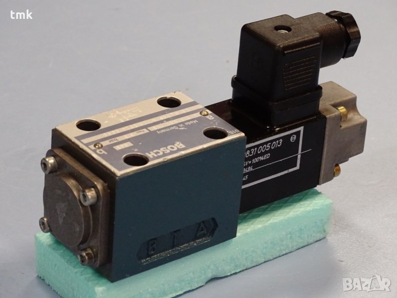 Хидравличен разпределител BOSCH 0 0 90 106, снимка 1