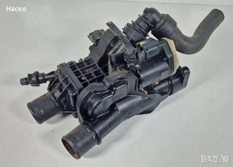 Тяло Стойка Корпус Термостат Пежо Peugeot 5008 3008 Boxer Ford Kuga 2.0 BlueHDI Citroen 9804160380, снимка 1