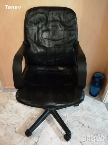 Офис стол от естествена кожа, снимка 1