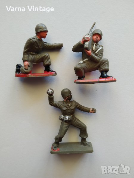 Войници Френска армия (Starlux) 3 бр., снимка 1