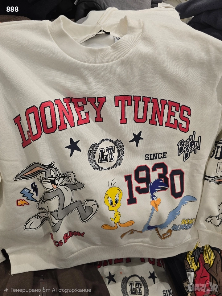 дамски блузи LOONEY TUNES, снимка 1