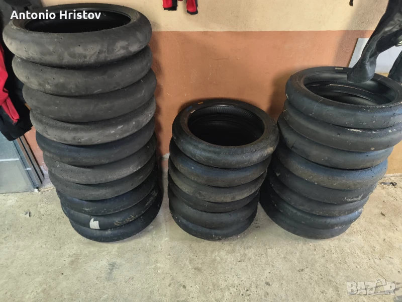 Предни сликове Dunlop и Pirelli , снимка 1