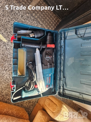 Ударна Бормашина бош Bosch / къртач, снимка 2 - Монтажници - 51531378