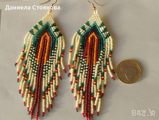 Обеци в индиански цветове