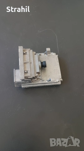 Предна камера за Renault Clio V 284629484R, снимка 3 - Части - 53174610