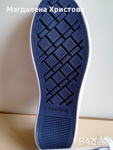 Нови дамски кецове PANTONE UNIVERSE, снимка 6 - Кецове - 28145285