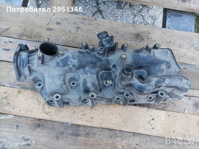 Колектор опел инсигния Opel Insignia 55565592