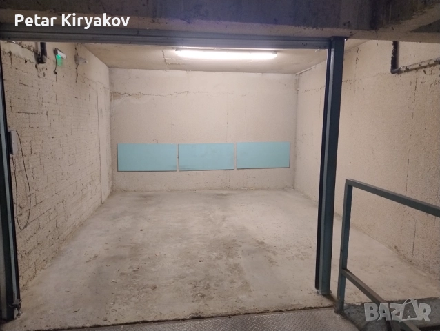 Подземно паркомясто /гараж, снимка 1