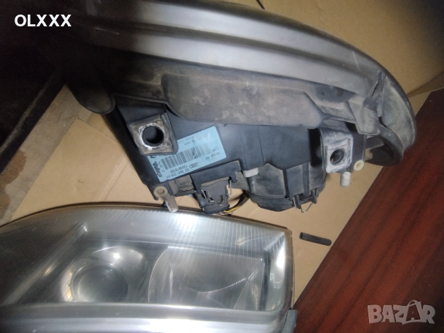 Фар Ляв и Десен за Audi A4 Valeo, снимка 5 - Части - 53063890