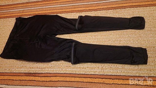 Dainese - протекторен клин, снимка 7 - Аксесоари и консумативи - 43421919