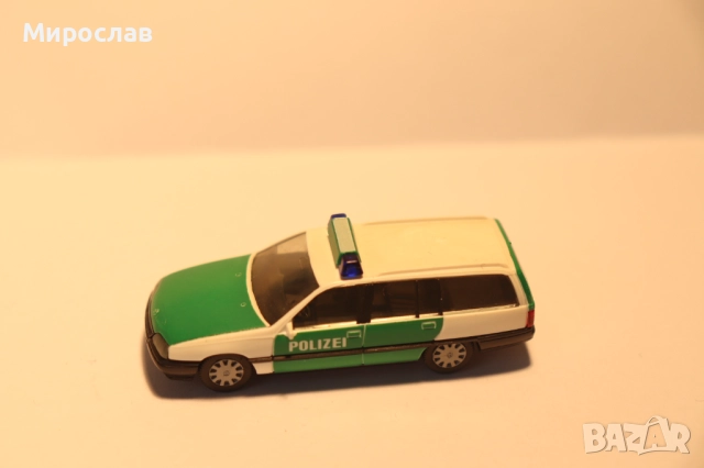 HERPA 1/87 H0 OPEL OMEGA POLICE ПОЛИЦИЯ КОЛИЧКА МОДЕЛ, снимка 2 - Колекции - 52722231