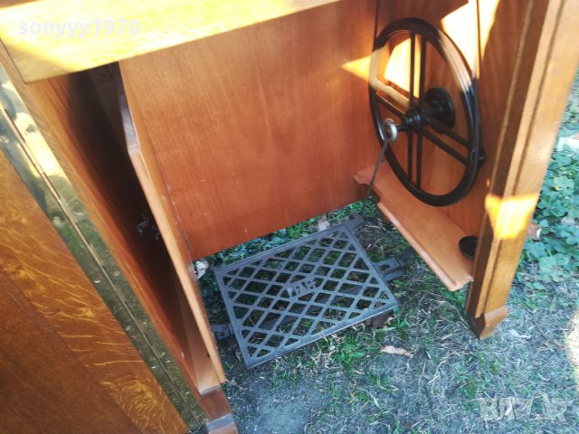 PFAFF GERMANY ANTIQUE 1212212025, снимка 13 - Антикварни и старинни предмети - 35117823