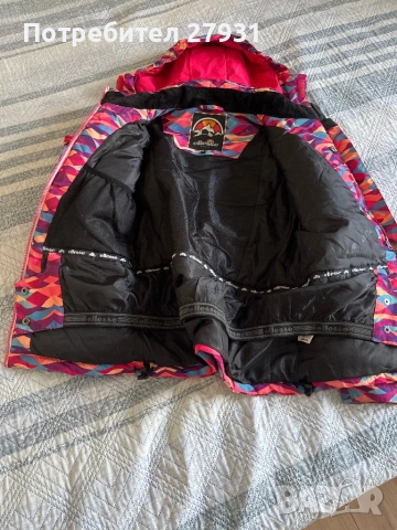 Детско ски яке, снимка 2 - Зимни спортове - 53043800