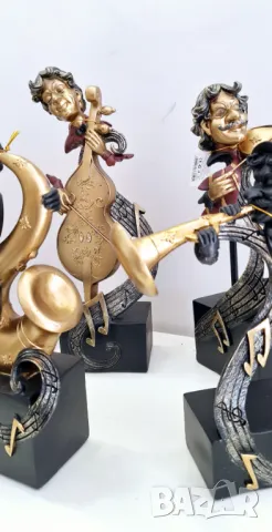 Нова Стауетка Музикант Саксофон Цигулка Тромпет Виолончело 30см, снимка 4 - Статуетки - 49496143