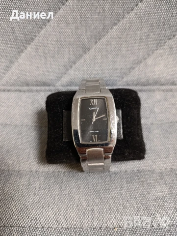 Дамски часовник Casio 