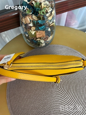 Дамска чанта Michael Kors Dover, снимка 8 - Чанти - 52551532