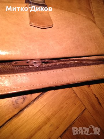 Борсета за ръка Фармахим  от соца -естествена кожа като нова 245х145мм, снимка 5 - Чанти - 27558420