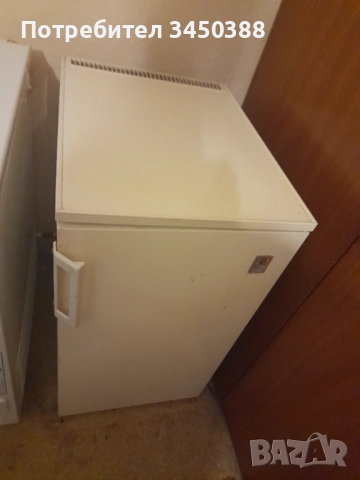 Малък хладилник , снимка 3 - Хладилници - 52449503
