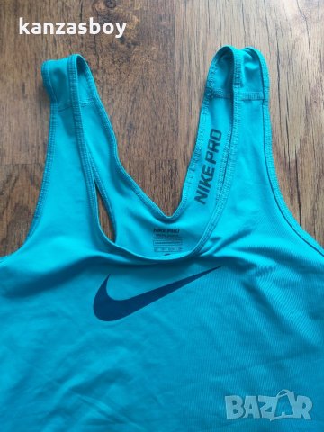  NIKE PRO - страхотен дамски потник КАТО НОВ, снимка 3 - Потници - 33501167