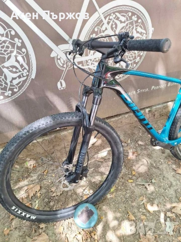 Giant carbon , снимка 2 - Велосипеди - 51404893