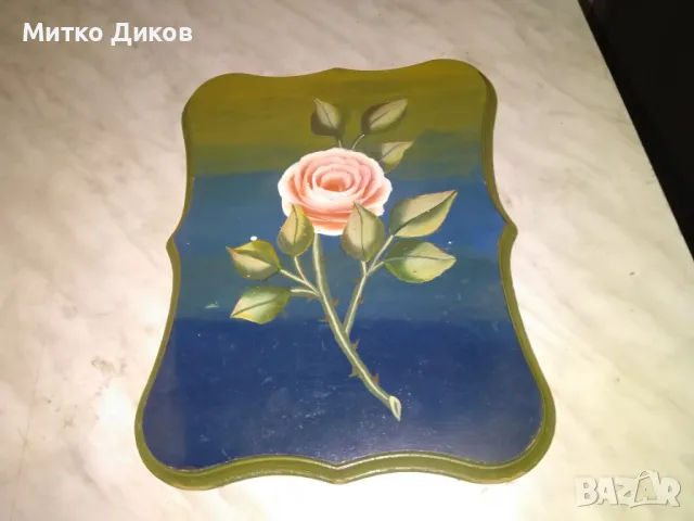 Дървена скулптура картина роза 290х225мм ръчно рисувана