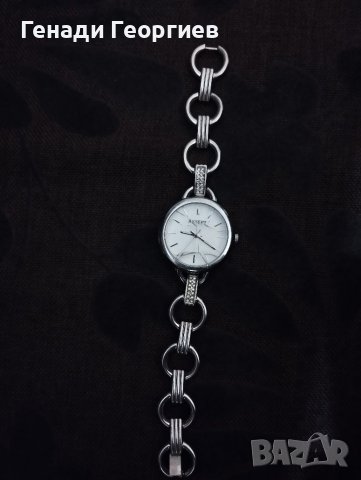Стилни оригинални дамски часовници (цената е за трите часовника, не се продават по отделно), снимка 9 - Дамски - 39387345