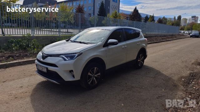 TOYOTA RAV4 2. 0 Diesel 143hp Ръчни скорости, снимка 5 - Автомобили и джипове - 52470007