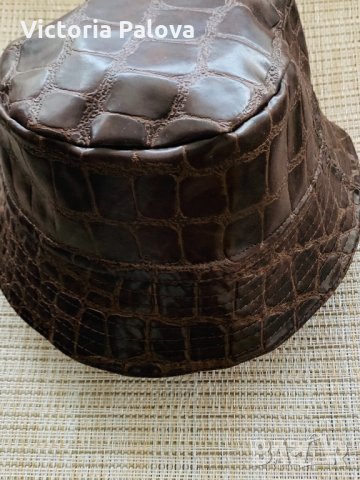 Модерна шапка-панама