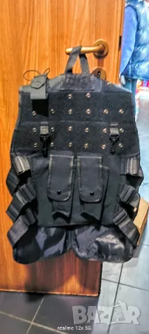Тактическа жилетка/елек/ к-т с аксесоари , снимка 5 - Екипировка - 49335170