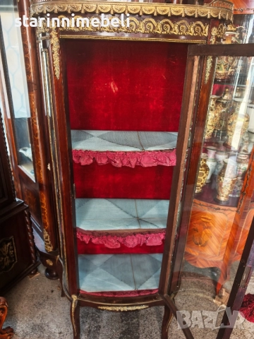 Антикварна витринка, снимка 4 - Секции и витрини - 52512402