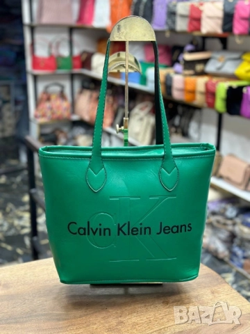 чанти Calvin Klein jeans , снимка 2 - Чанти - 51433106