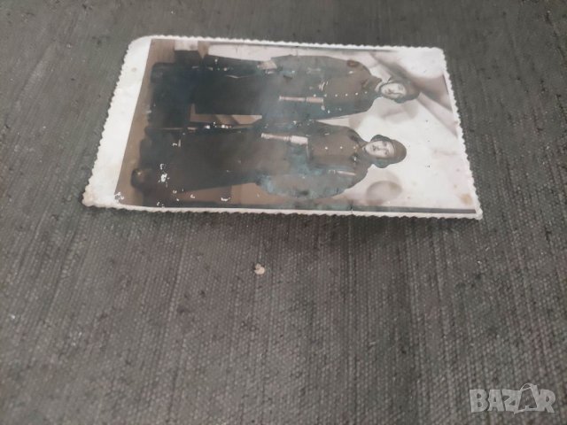 Продавам снимка Войници с гранати Царство за Белослатинско