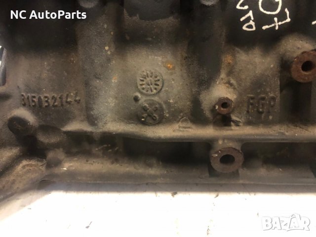 Цилиндров блок за Renault Рено Клио 1.2 турбо бензин 100 D4F784 8201071061 2010, снимка 10 - Части - 39418533