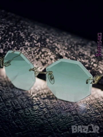 очила с калъф и ув защита ray ban chanel , снимка 2 - Слънчеви и диоптрични очила - 50746875