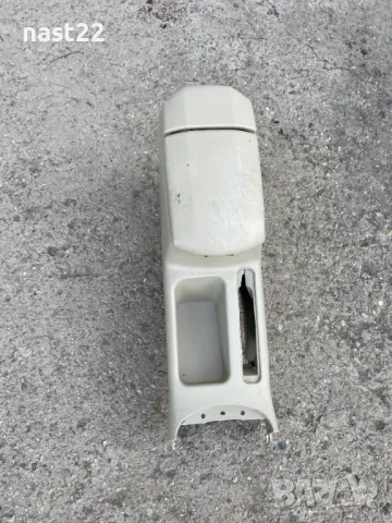 Подлакътник CHERY TIGGO 3 DR5 1.6