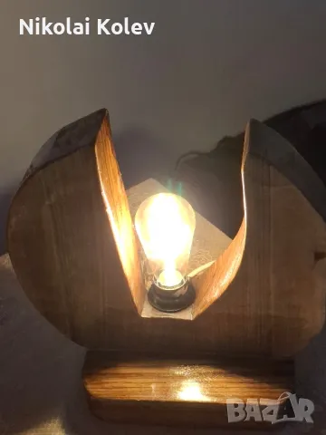 Ръчно изработени нощни лампи от орех, снимка 5 - Декорация за дома - 49860853