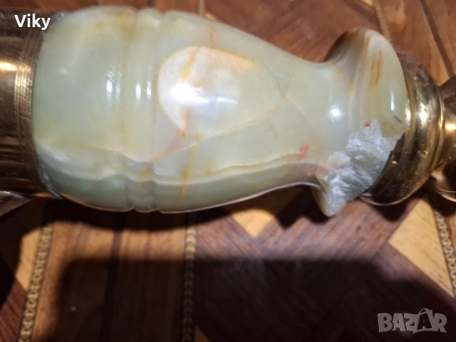 Стара месингова поставка с три крака, снимка 4 - Антикварни и старинни предмети - 51583132