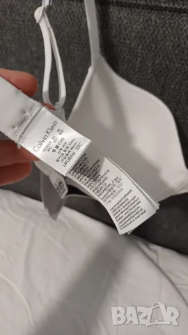 Calvin klein бял сутиен 70 С нов , снимка 5 - Бельо - 50433988